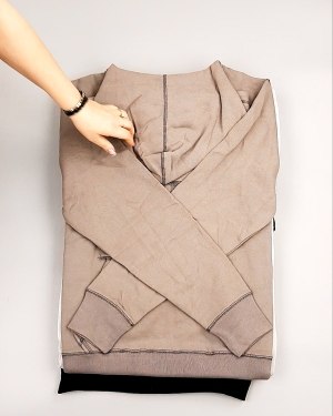 Фотография  198 - Толстовки СТОК CAN 0424#10 кг, ЛОТ №7447 оптом в Калининграде и Калининградской области