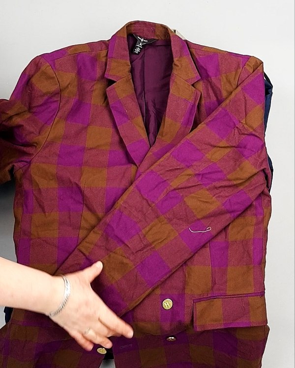 Фотография  870 - Пиджаки муж AMAZON 015#7,8 кг, ЛОТ №7774 оптом в Калининграде и Калининградской области