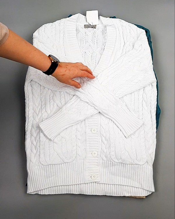 Фотография  461 - Джемпера СТОК CAN 084#7 кг оптом в Калининграде и Калининградской области