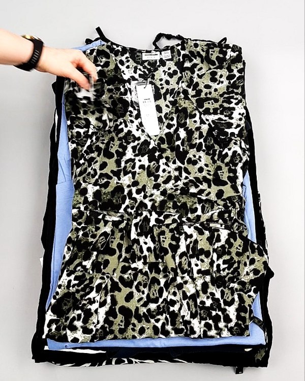 Фотография  125 - Платья Bestseller Summer 104#5 кг, ЛОТ №7701 оптом в Калининграде и Калининградской области