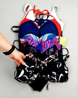 Фотография  273 - Купальники СТОК CAN 124#5 кг, ЛОТ №7690 оптом в Калининграде и Калининградской области