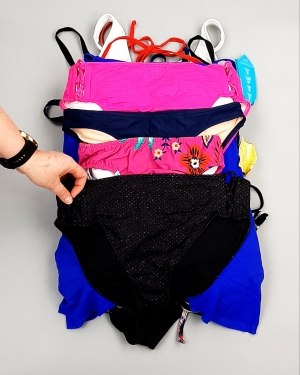 Фотография  321 - Купальники СТОК CAN 124#5 кг, ЛОТ №7690 оптом в Калининграде и Калининградской области