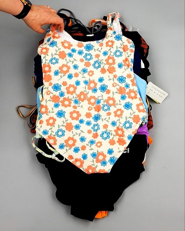 Фотография  984 - Купальники AMAZON жен 015#4 кг, ЛОТ №7796 оптом в Калининграде и Калининградской области