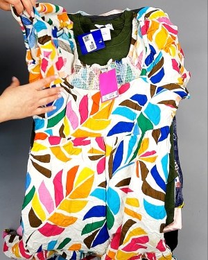 Фотография  863 - AMAZON mix жен лето 015#15 кг, ЛОТ №7723 оптом в Калининграде и Калининградской области