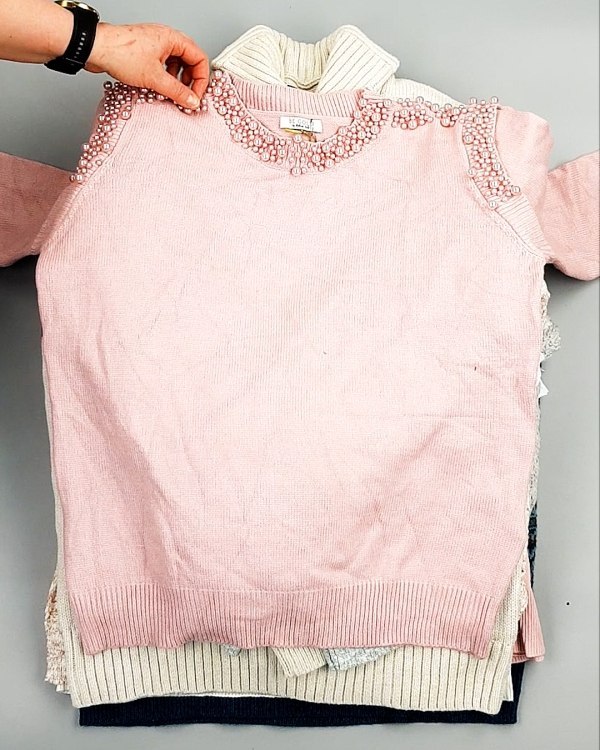 Фотография  502 - Джемпера СТОК CAN 084#7 кг, ЛОТ №7650 оптом в Калининграде и Калининградской области