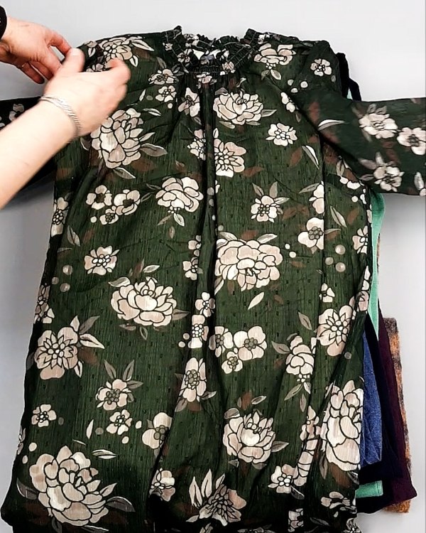 Фотография  902 - Платья СТОК CAN зима 084#7 кг оптом в Калининграде и Калининградской области