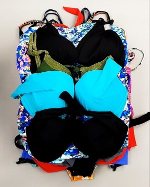 Фотография  936 - Купальники СТОК CAN 124#5 кг, ЛОТ №7686 оптом в Калининграде и Калининградской области