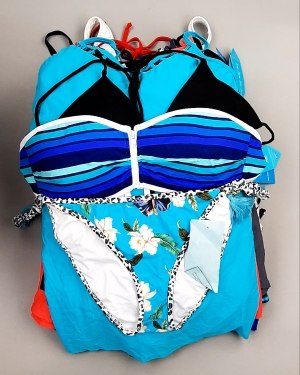 Фотография  944 - Купальники СТОК CAN 124#5 кг, ЛОТ №7690 оптом в Калининграде и Калининградской области