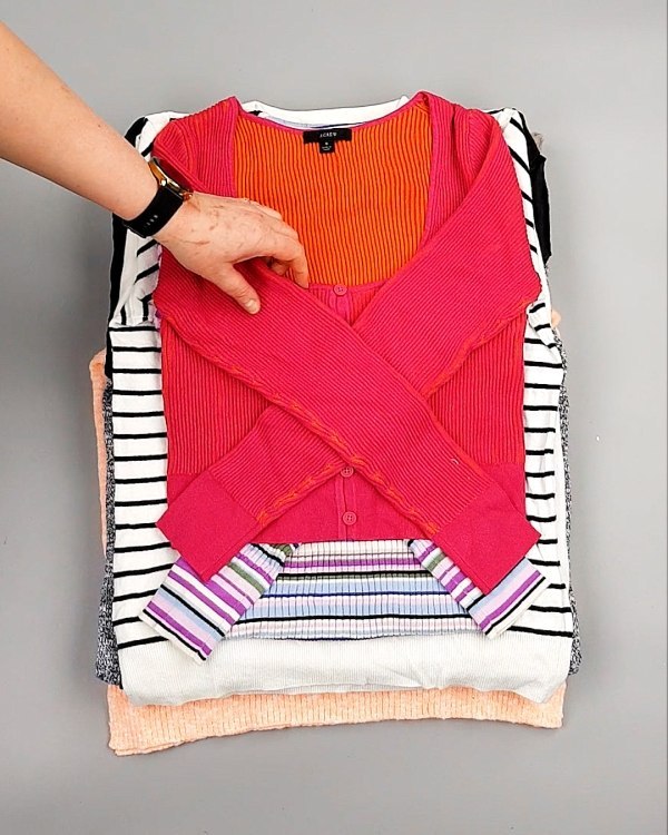 Фотография  979 - Джемпера легкие СТОК CAN 084#7 кг, ЛОТ №7635 оптом в Калининграде и Калининградской области