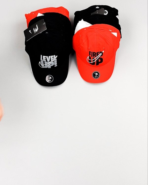 Фотография  371 - Кепки детские CAN 084#5 кг, ЛОТ №7966 оптом в Калининграде и Калининградской области