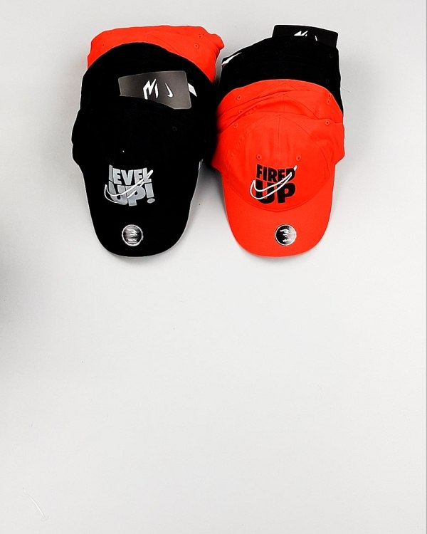 Фотография  825 - Кепки детские CAN 084#5 кг, ЛОТ №7964 оптом в Калининграде и Калининградской области