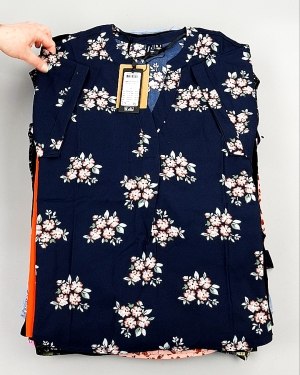 Фотография 646 - Блузки Bestseller 44#5 кг оптом в Калининграде и Калининградской области