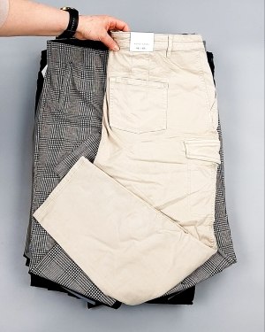 Фотография  977 - Брюки женские лето C&A 025#10 кг, ЛОТ №7895 оптом в Калининграде и Калининградской области