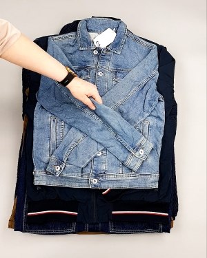 Фотография  654 - Ветровки м/ж C&A 025#10 кг, ЛОТ №7863 оптом в Калининграде и Калининградской области