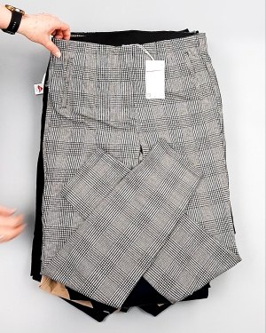 Фотография 808 - Брюки женские лето C&A 025#10 кг оптом в Калининграде и Калининградской области