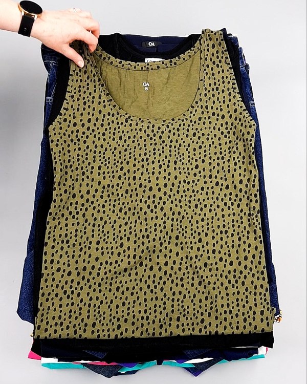 Фотография  634 - C&A Summer mix 022024#15 кг, ЛОТ №7916 оптом в Калининграде и Калининградской области