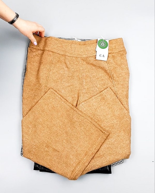 Фотография  960 - Брюки женские зима C&A 025#10 кг, ЛОТ №7908 оптом в Калининграде и Калининградской области