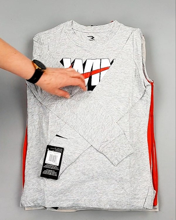 Фотография  763 - Тонковки детские NIKE CAN 084#5 кг, ЛОТ №7971 оптом в Калининграде и Калининградской области