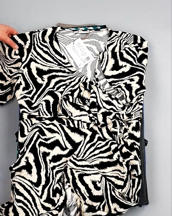 Фотография  735 - Платья Bestseller+DK Summer 035#5 кг, ЛОТ №8059 оптом в Калининграде и Калининградской области