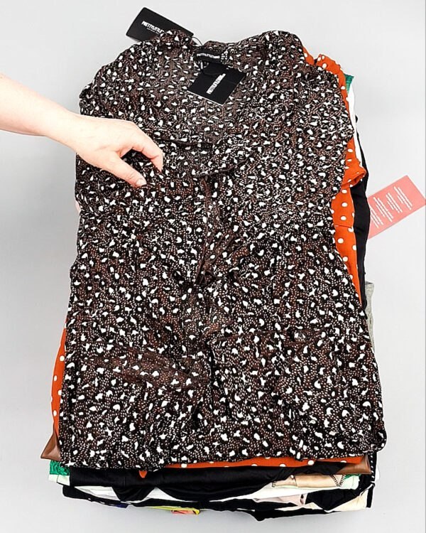 Фотография  672 - Платья Англия СТОК лето#10 кг оптом в Калининграде и Калининградской области