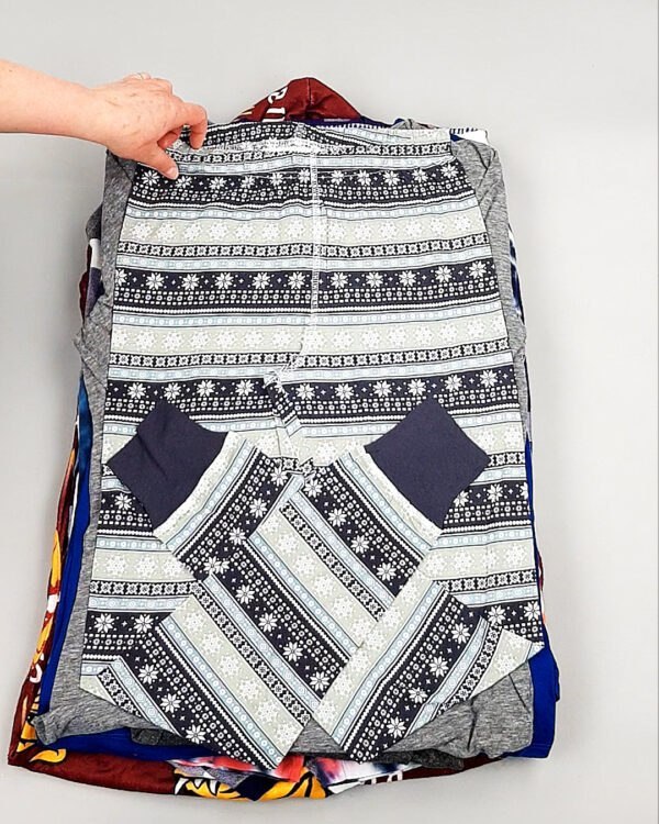 Фотография  613 - Пижамы СТОК CAN 084#10 кг, ЛОТ №8328 оптом в Калининграде и Калининградской области