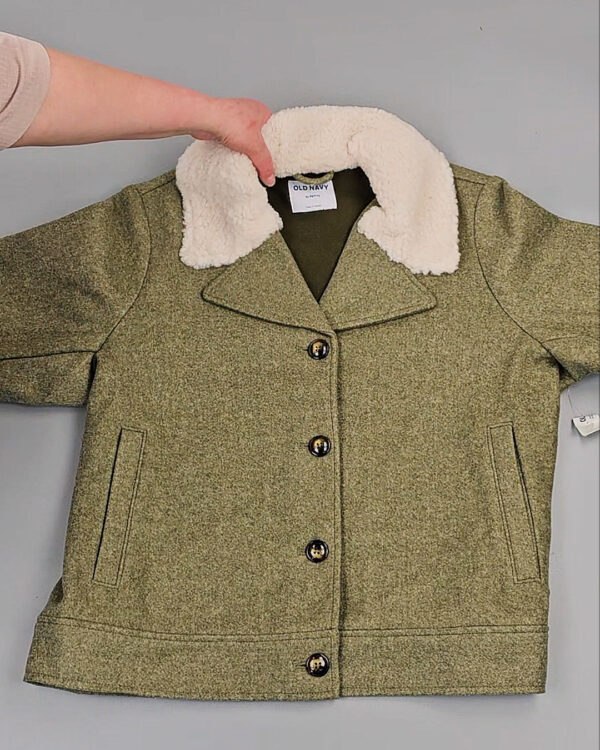 Фотография  973 - CANADA mix 084#50 кг, ЛОТ №8336 оптом в Калининграде и Калининградской области