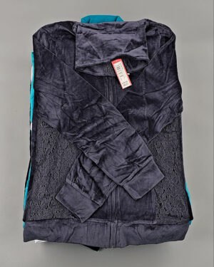 Купить Спортивные костюмы  AD83#10 шт, ЛОТ №8638 оптом в Калининграде и Калининградской области