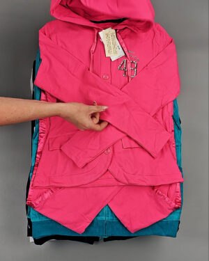 Купить Спортивные костюмы  AD83#10 шт, ЛОТ №8639 оптом в Калининграде и Калининградской области