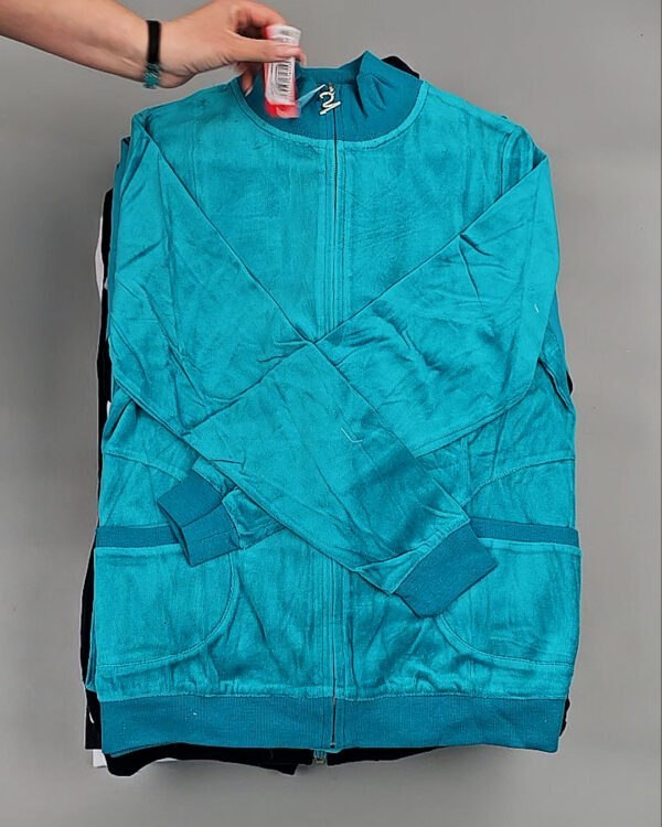 Фотография  686 - Спортивные костюмы  AD83#10 шт, ЛОТ №8639 оптом в Калининграде и Калининградской области