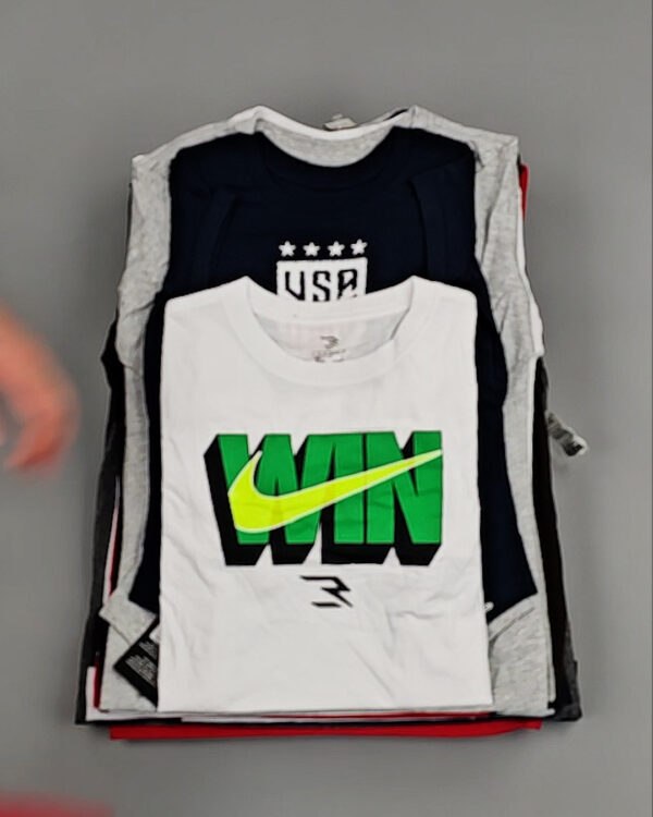 Фотография  399 - KIDS NIKE CAN 084#5 кг, ЛОТ №8505 оптом в Калининграде и Калининградской области