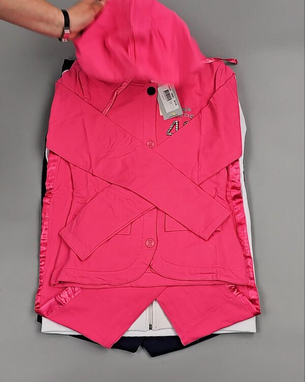 Фотография  289 - Спортивные костюмы  AD83#4 шт, ЛОТ №8637 оптом в Калининграде и Калининградской области