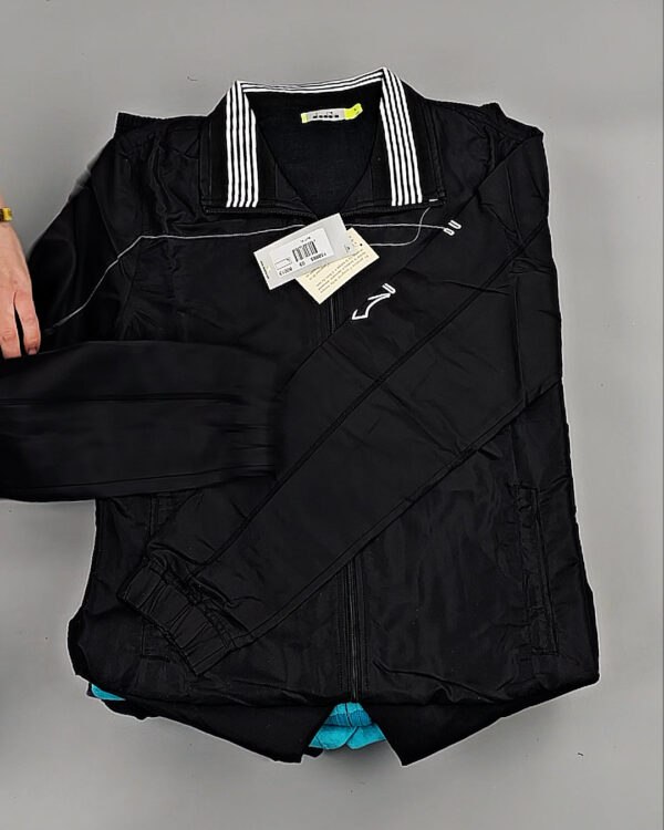 Фотография  165 - Спортивные костюмы  AD83#10 шт, ЛОТ №8641 оптом в Калининграде и Калининградской области