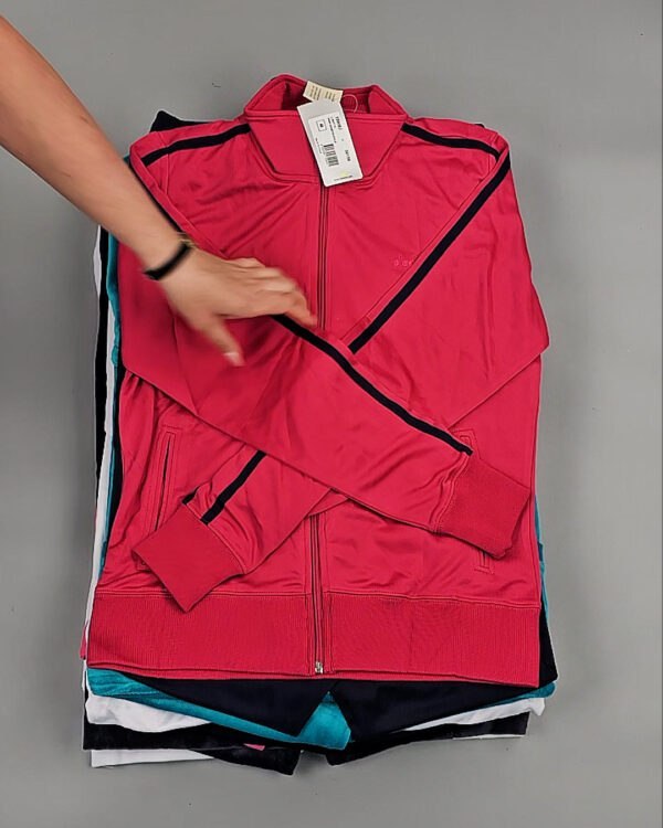 Фотография  514 - Спортивные костюмы  AD83#10 шт, ЛОТ №8639 оптом в Калининграде и Калининградской области