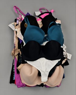 Купить Купальники Nordstrom 124#2,8 кг, ЛОТ №8490 оптом в Калининграде и Калининградской области