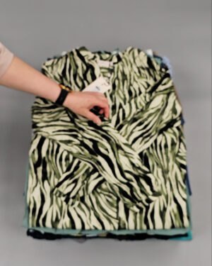 Фотография  777 - ONLY Summer mix 045#15 кг, ЛОТ №8514 оптом в Калининграде и Калининградской области