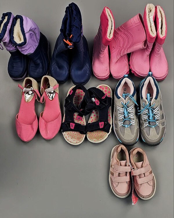 Фотография  754 - Обувь детская Summer Autlet#6 кг, ЛОТ № ВК0128 оптом в Калининграде и Калининградской области