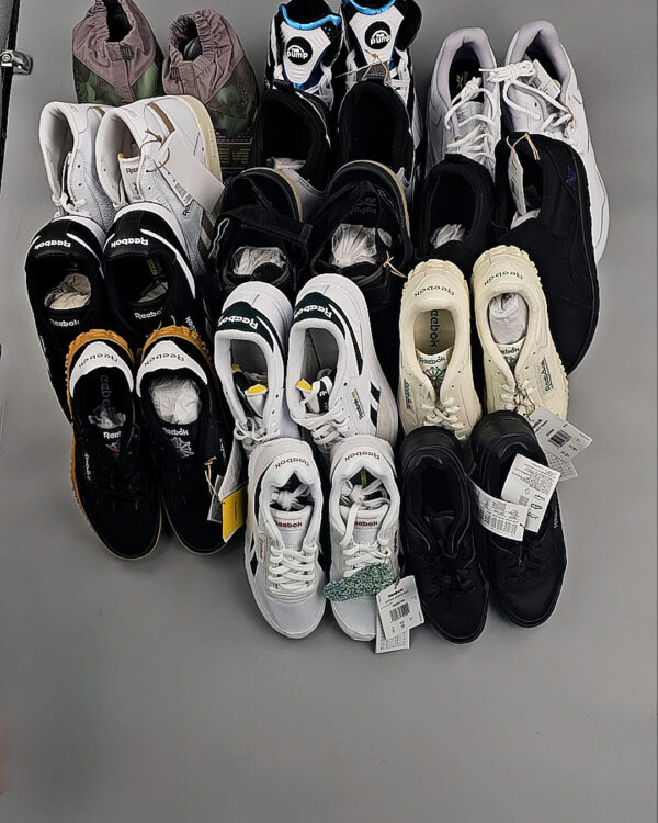 Фотография  360 - Кроссовки Reebok#23 шт, ЛОТ №8895 оптом в Калининграде и Калининградской области