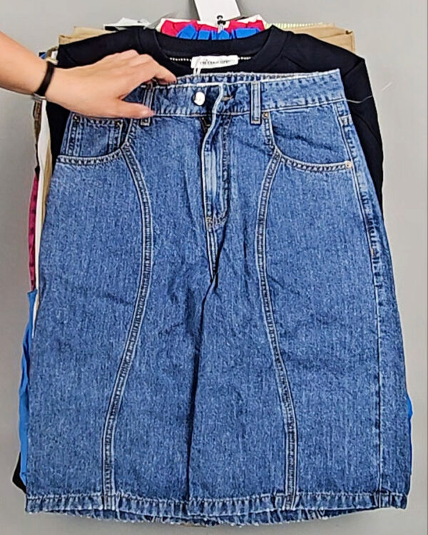 Фотография  444 - CO COUTURE mix 075#25 шт, ЛОТ №9009 оптом в Калининграде и Калининградской области