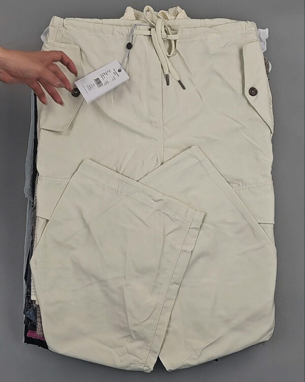 Фотография  945 - CO COUTURE mix 075#25 шт, ЛОТ №9008 оптом в Калининграде и Калининградской области