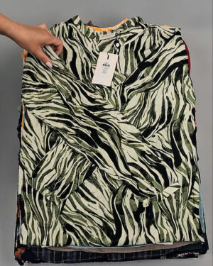 Фотография  722 - Блузки+Джемпера Bestseller Summer 045 B#8,5 кг, ЛОТ №9039 оптом в Калининграде и Калининградской области