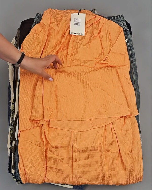 Фотография  529 - GESTUZ mix 075#24 шт, ЛОТ №9018 оптом в Калининграде и Калининградской области