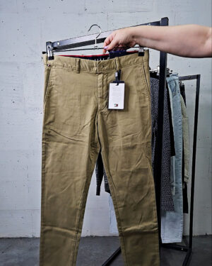 Фотография 585 - LACOSTE, CALVIN KLEIN, TOMMY HILFIGER, GUESS + 075#20 шт, ЛОТ №9072 оптом в Калининграде и Калининградской области