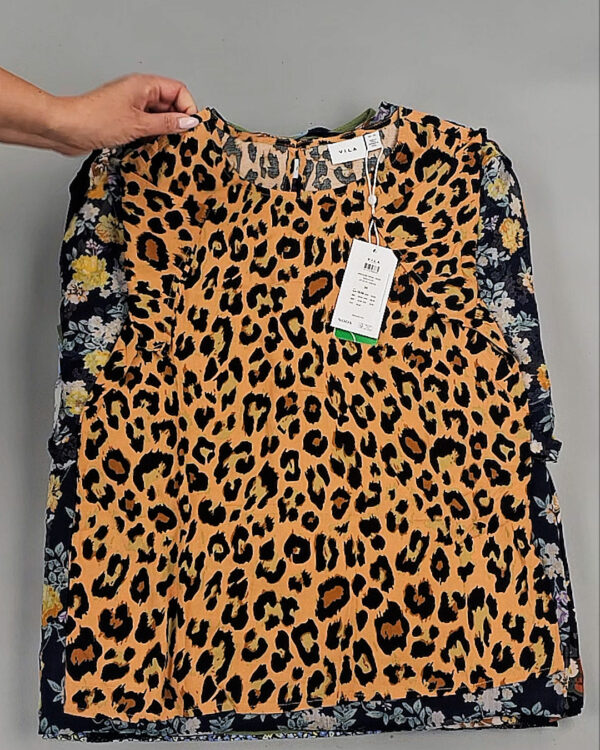 Фотография  858 - Блузки+Джемпера Bestseller Summer 045 B#8,5 кг, ЛОТ №9039 оптом в Калининграде и Калининградской области