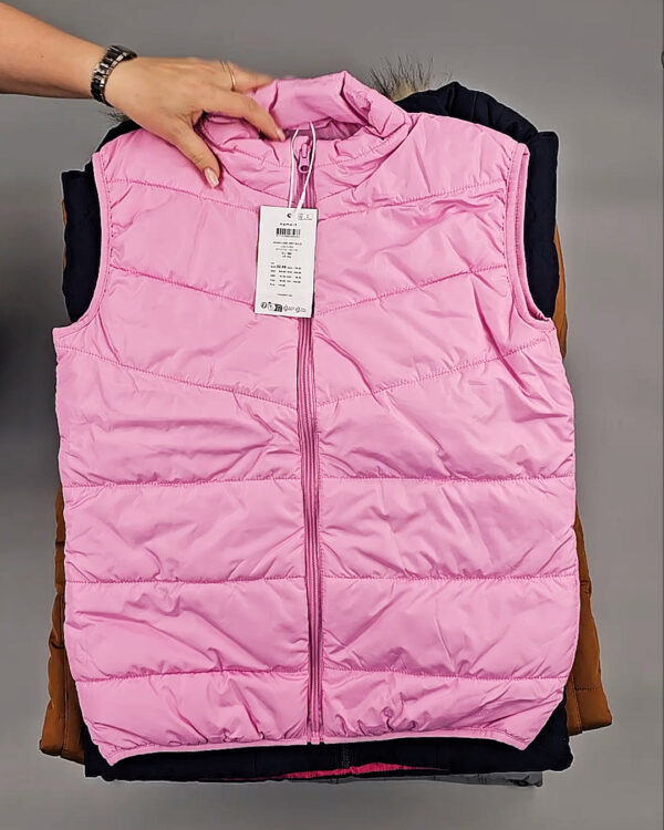 Фотография  771 - Верхняя одежда СТОК дети 065#10 кг, ЛОТ СТ-9341 оптом в Калининграде и Калининградской области