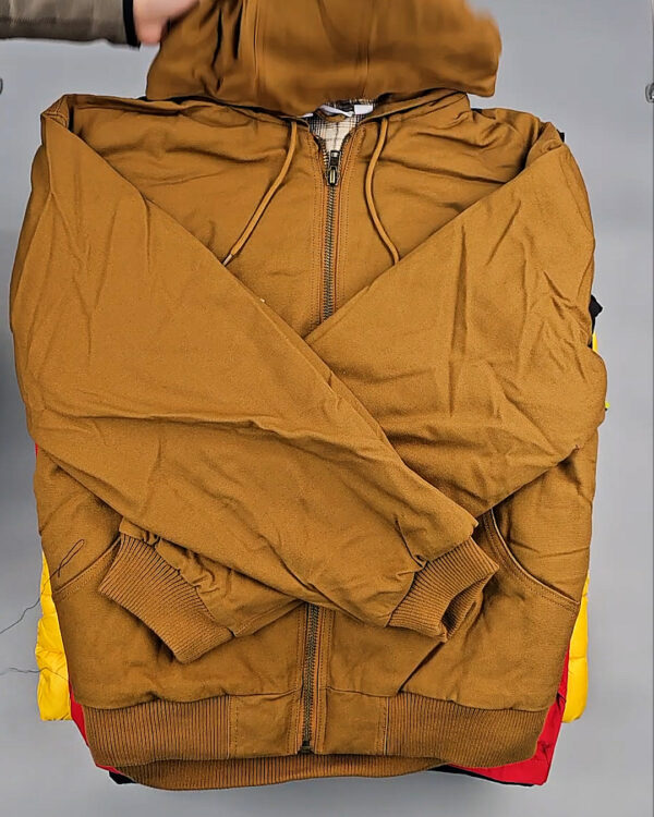 Фотография  830 - Верхняя одежда мужская CAN 104#15 кг оптом в Калининграде и Калининградской области