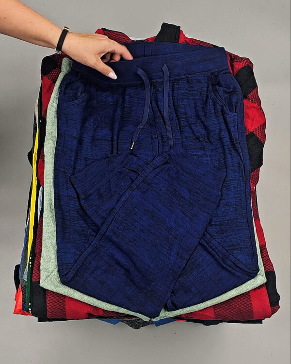 Фотография  706 - LIDL Winter mix 124#15 кг, ЛОТ №9147 оптом в Калининграде и Калининградской области