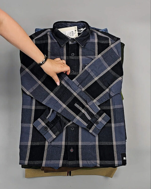 Фотография  475 - BLEND HE + Winter 075#13 кг, ЛОТ №СТ-9258 оптом в Калининграде и Калининградской области