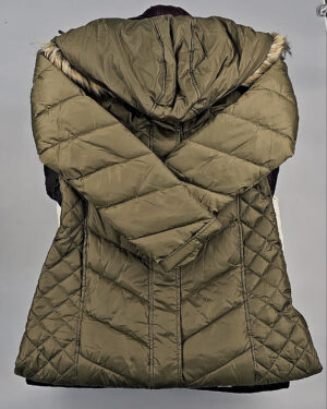 Фотография  675 - Верхняя одежда женская CAN 104#15 кг, ЛОТ СТ-9353 оптом в Калининграде и Калининградской области