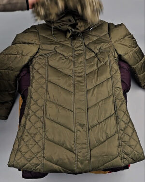 Фотография  421 - Верхняя одежда женская CAN 104#15 кг, ЛОТ СТ-9352 оптом в Калининграде и Калининградской области