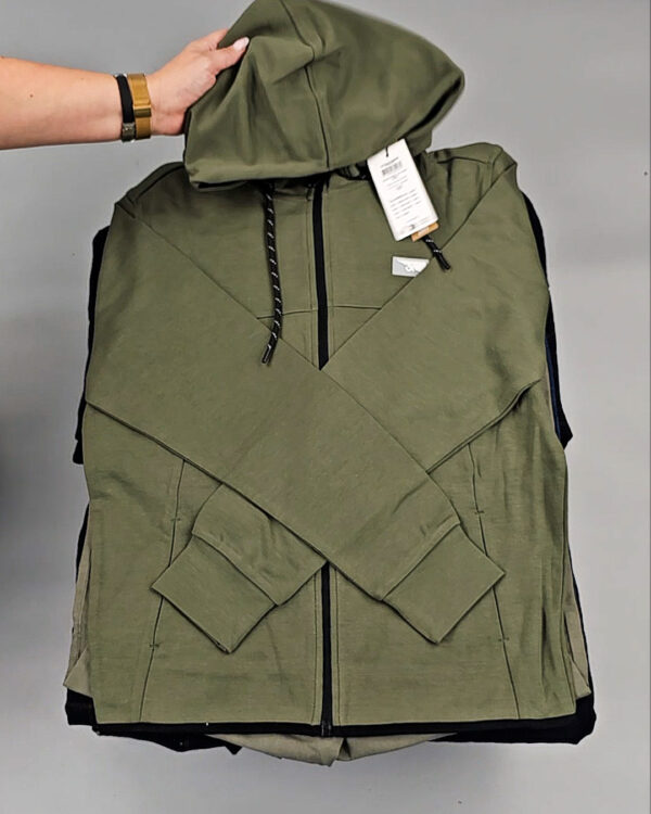 Фотография  124 - Мужской зимний микс JACK JONES, 20 кг, ЛОТ № СТ-9266 оптом в Калининграде и Калининградской области